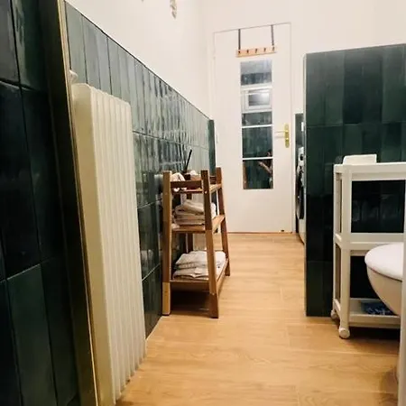 Le Petit Cocon De Rueil, Cosy A 5 Min Du Rer A شقة *